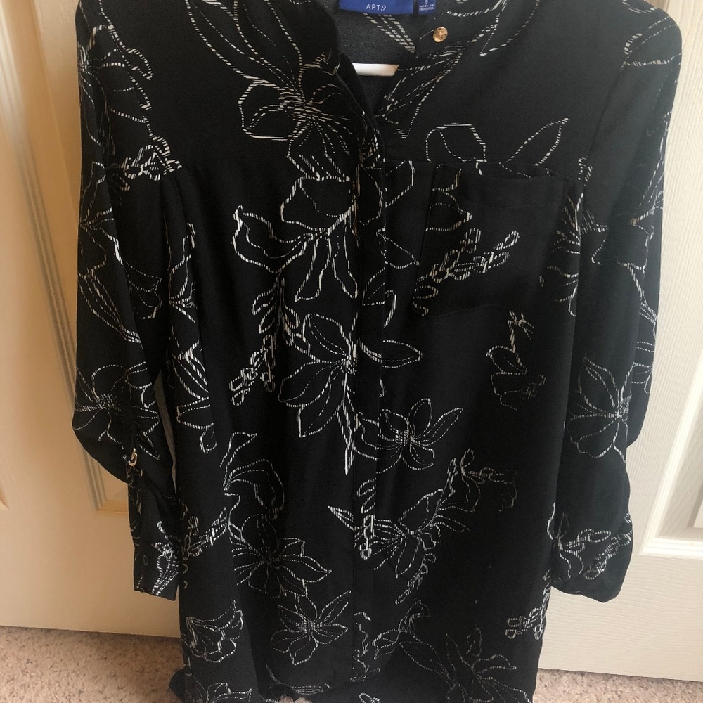 Black and White long sleeve Apt.9 Dress